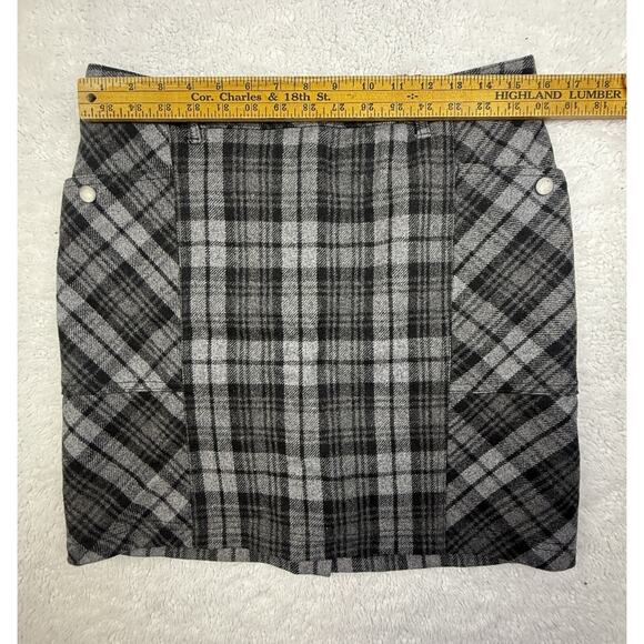 Eddie Bauer Mini Skirt Wool Blend Women 8 Black Gray Plaid Pockets Academia - Picture 7 of 10